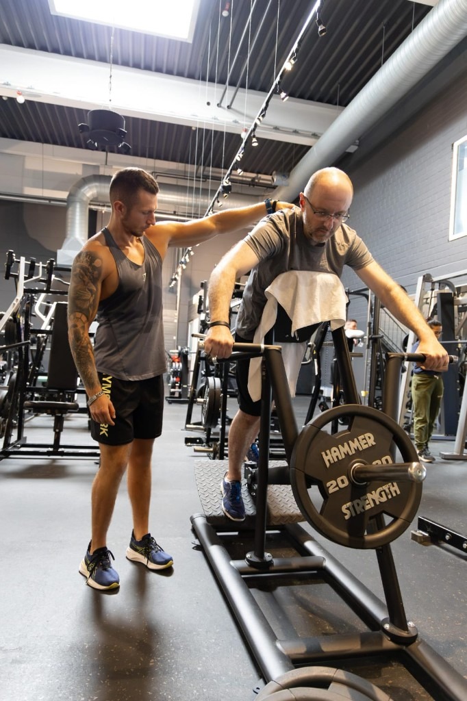 Michael Krause beim Personal Training im Gym